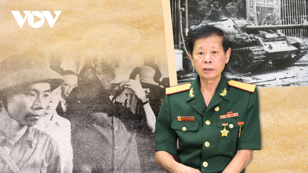 Khoảnh khắc áp giải Dương Văn Minh đến Đài phát thanh đọc tuyên bố đầu hàng